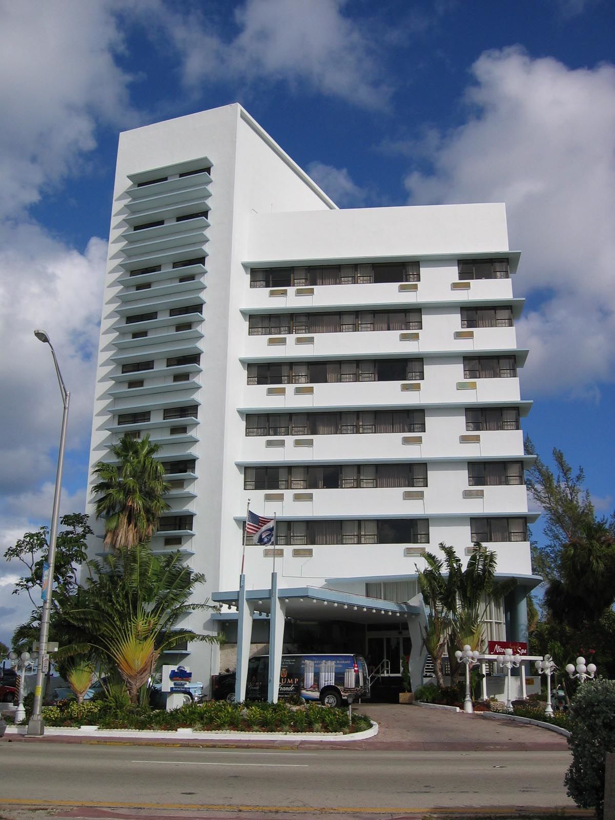 Howard Johnson Plaza Miami Beach North المظهر الخارجي الصورة